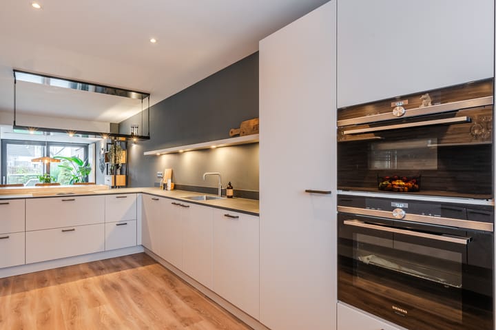 Photo 24 of Zwanebloem 21