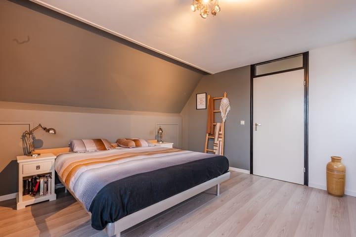 Photo 48 of Zwanebloem 21