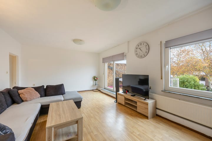 Foto 12 van Bovenste straat 73-B