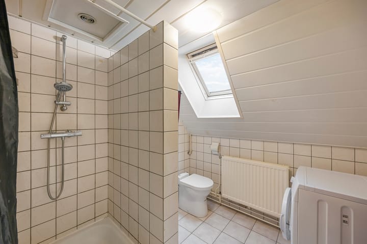 Foto 23 van Bovenste straat 73-B