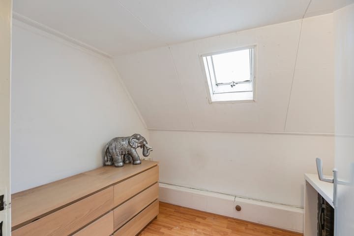 Foto 25 van Bovenste straat 73-B