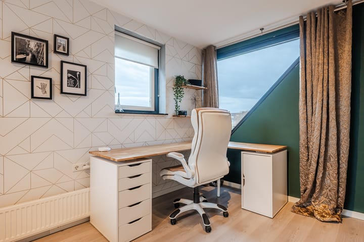 Photo 45 of Zwanebloem 21