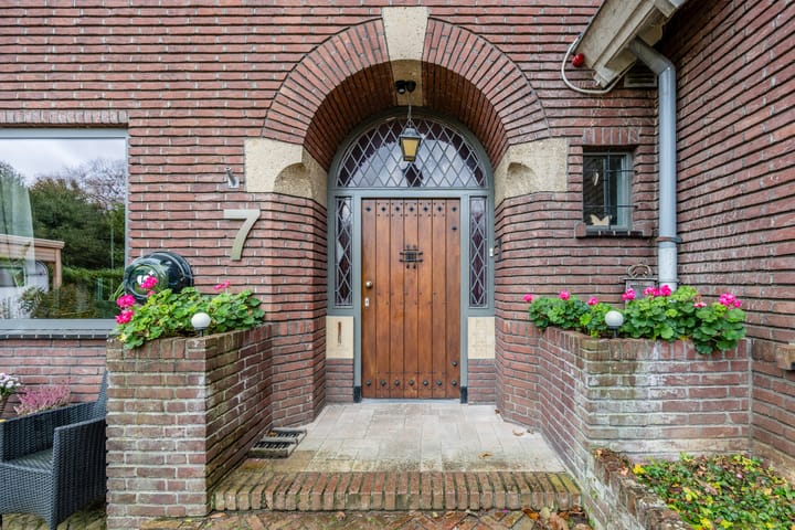 Photo 4 of Hagelkruisweg 7