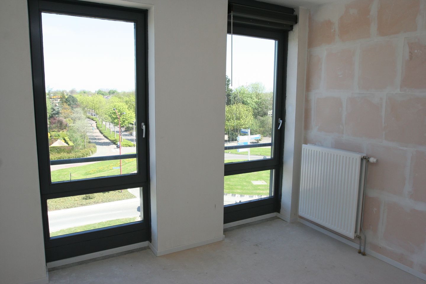 Photo 14 of Barnsteen 38