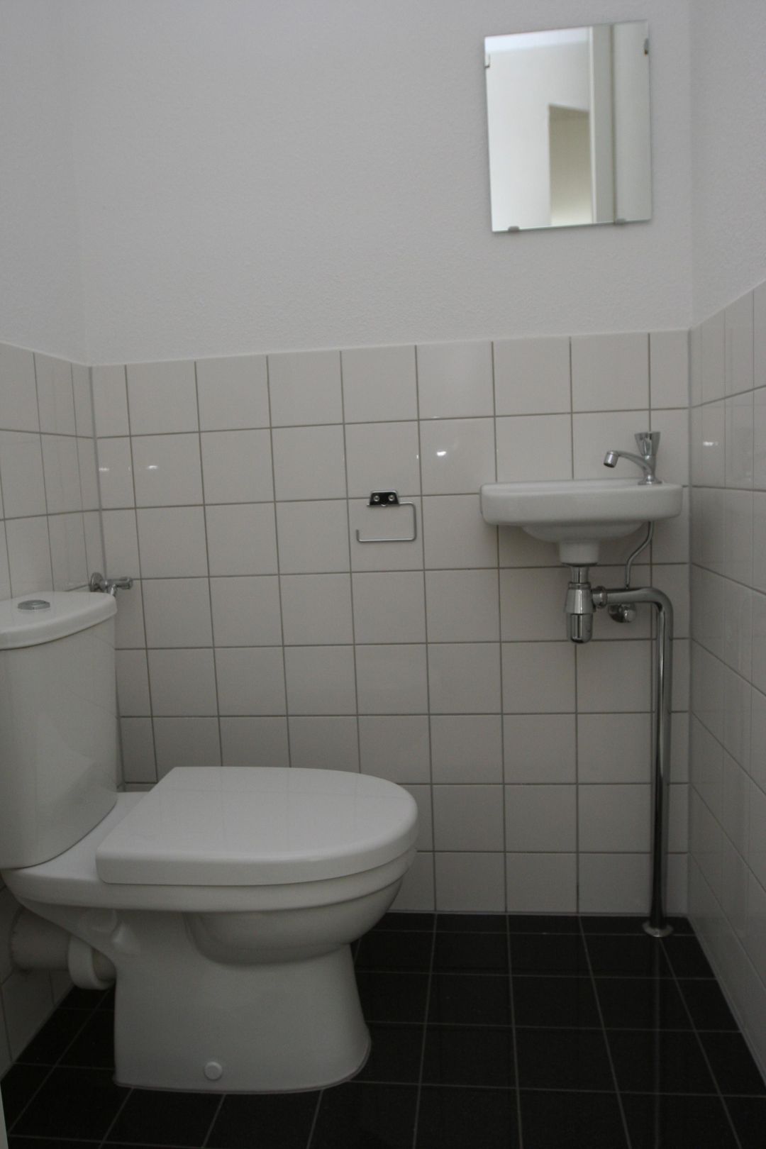 Photo 16 of Barnsteen 38