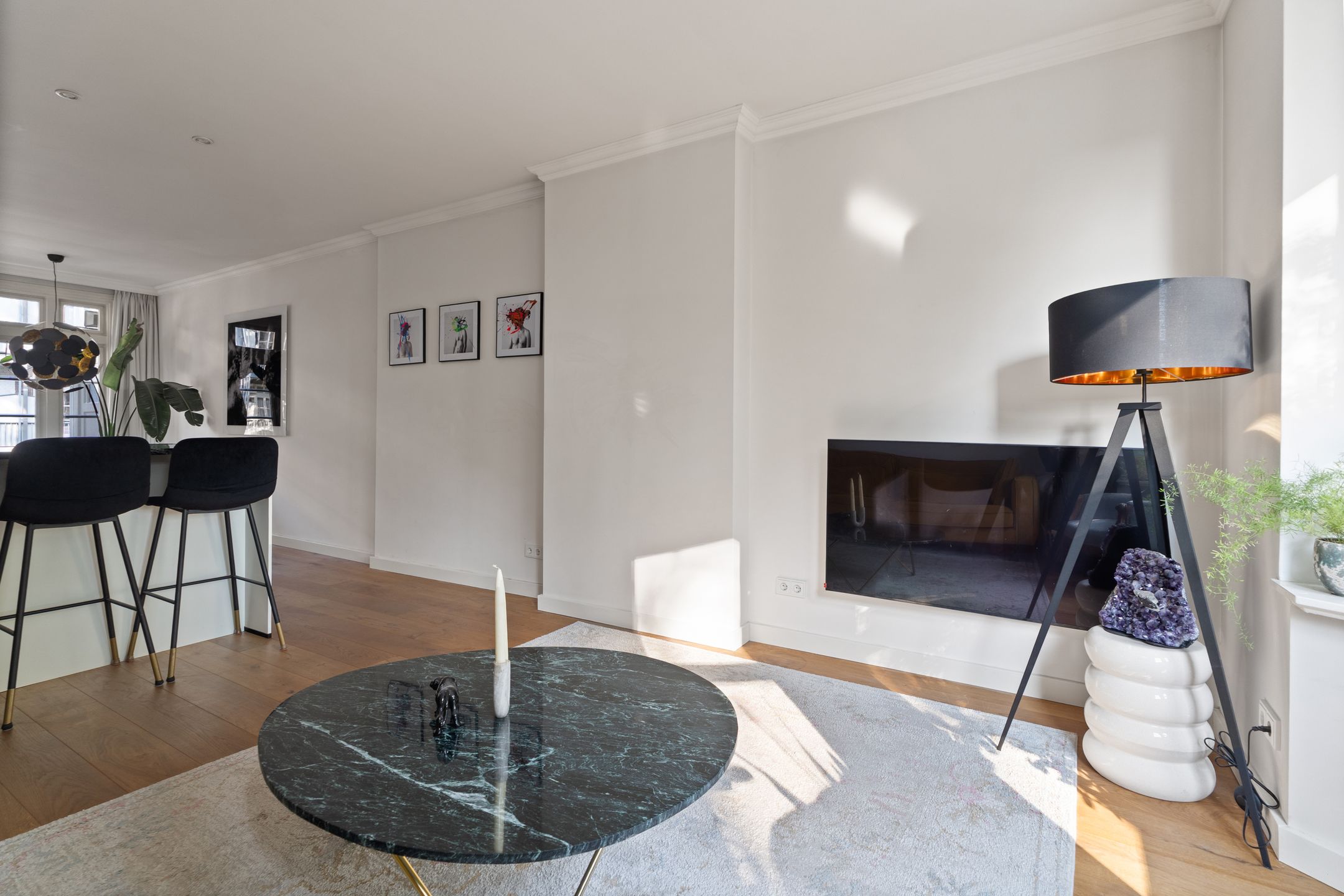 Photo 6 of Haarlemmermeerstraat 58-2