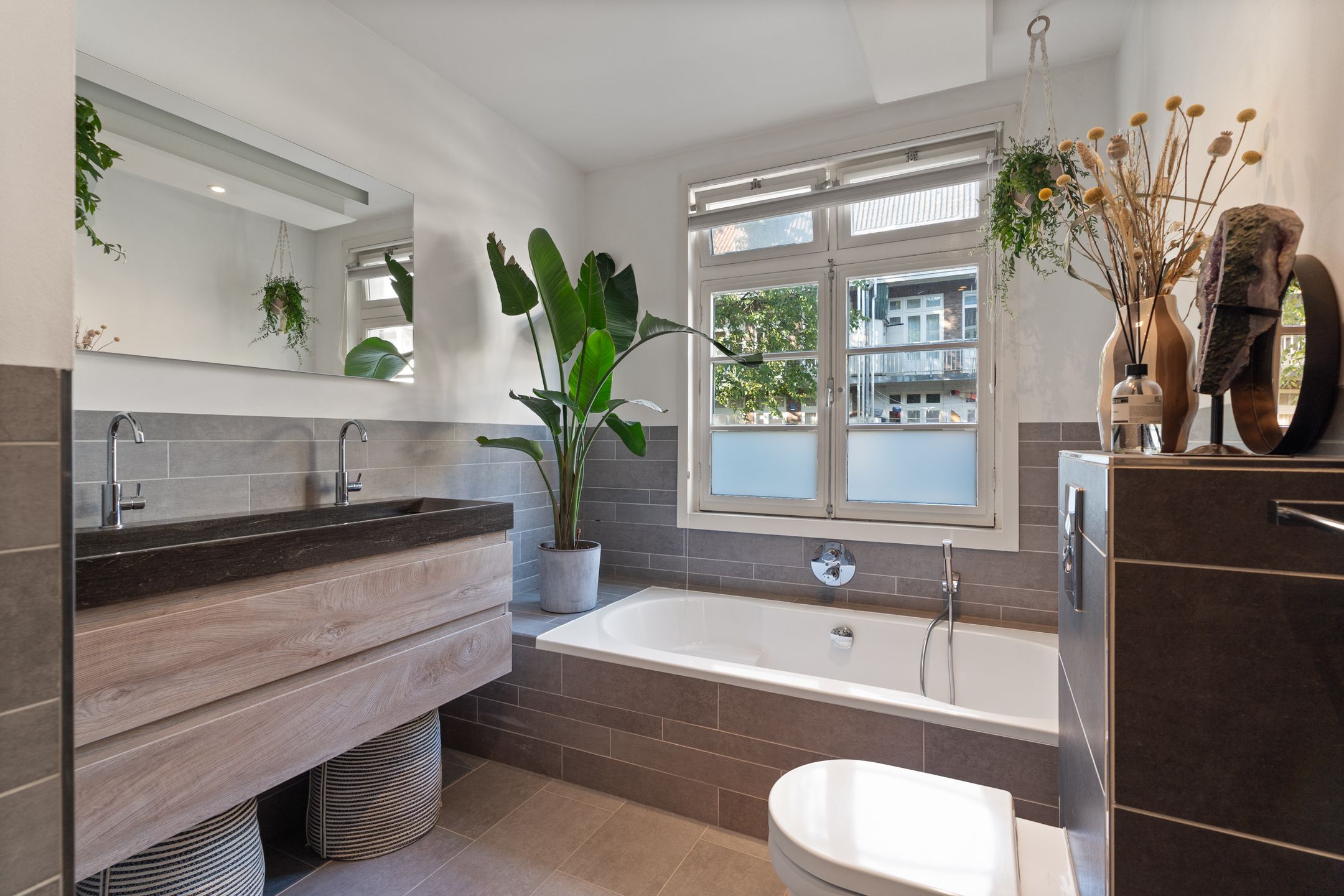 Photo 30 of Haarlemmermeerstraat 58-2