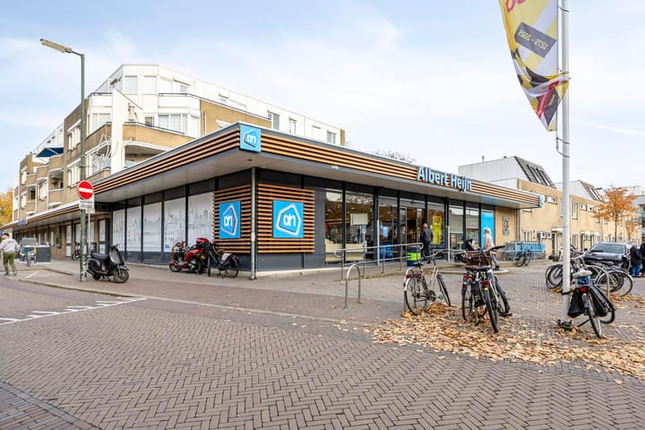 Foto 32 van Rozenburgsestraat 14-A