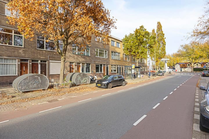 Foto 27 van Rozenburgsestraat 14-A