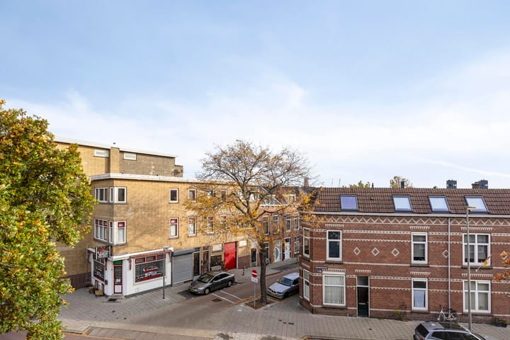 Foto 23 van Rozenburgsestraat 14-A