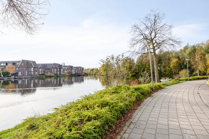 Foto 31 van Rozenburgsestraat 14-A