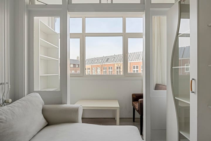 Foto 11 van Rozenburgsestraat 14-A