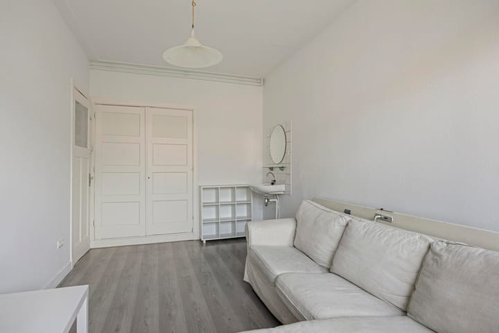 Foto 12 van Rozenburgsestraat 14-A