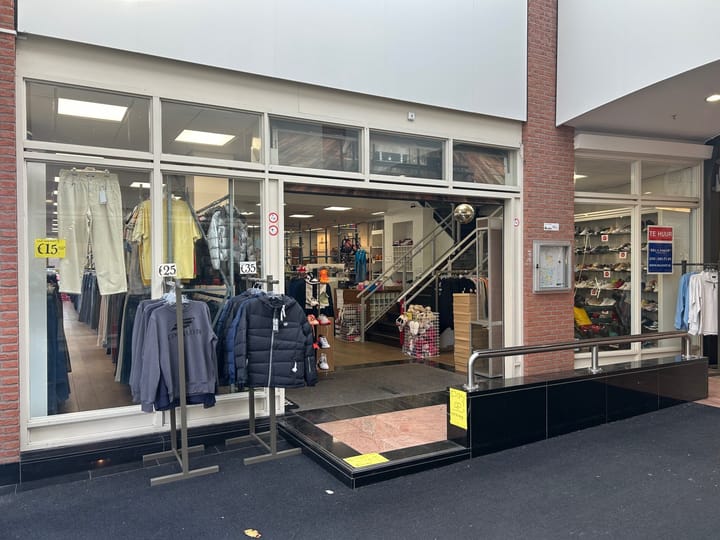 De Symfonie 83, Nieuw-Vennep