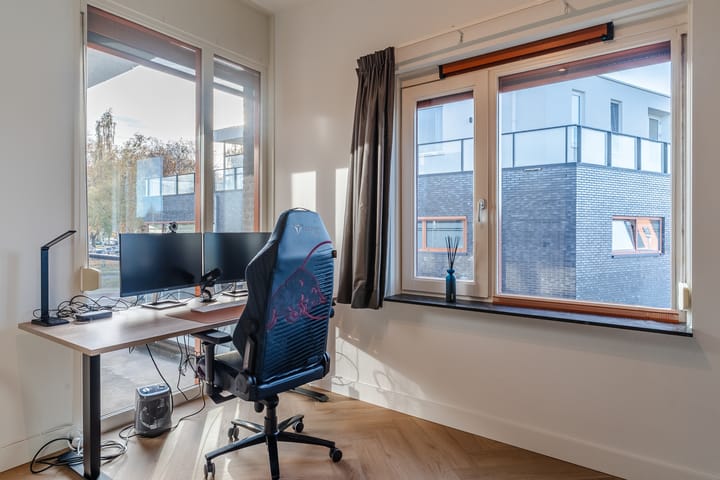 Foto 32 van President Kennedylaan 163