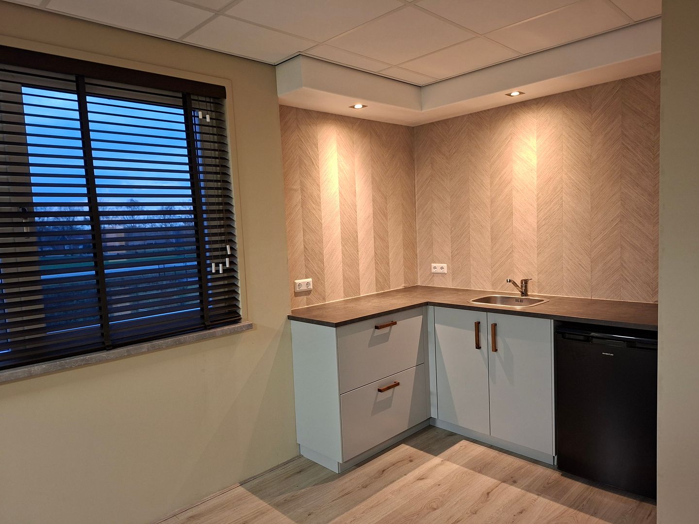 Bekijk foto 3 van Bouwstraat 25-d