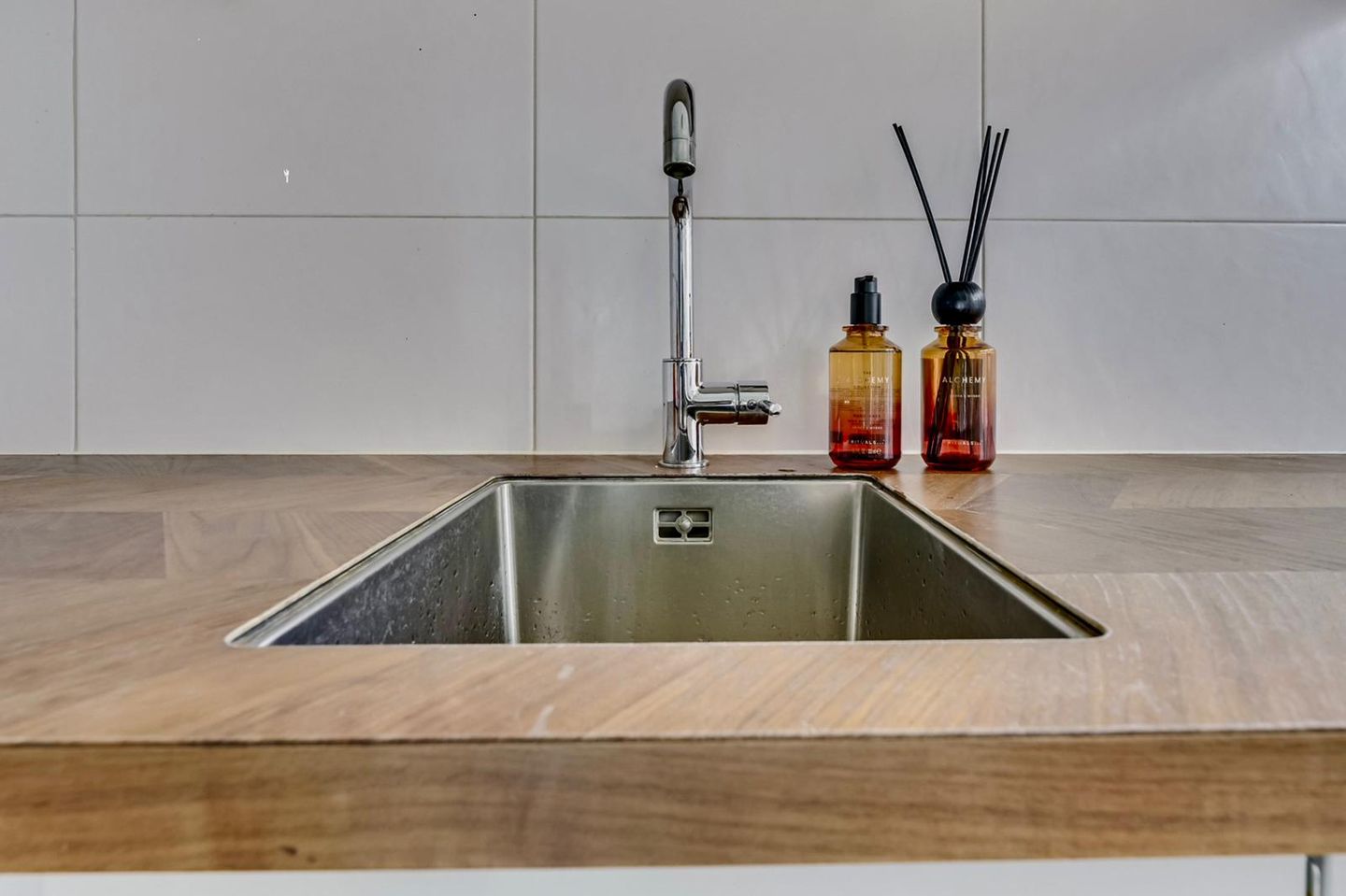 Photo 19 of Morelstraat 65