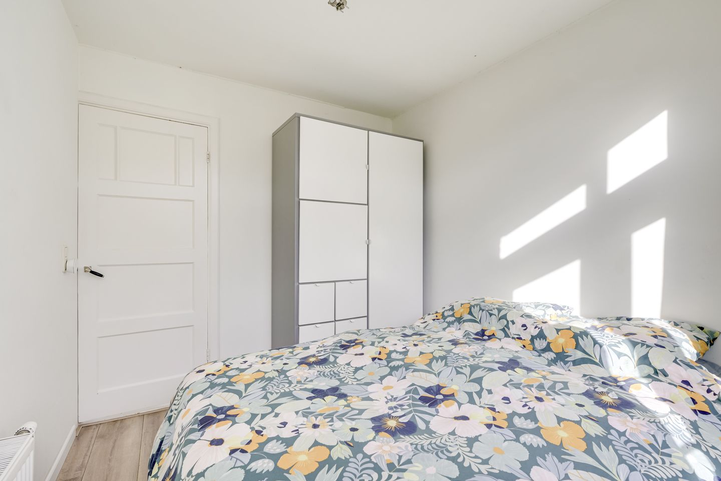 Photo 29 of Morelstraat 65