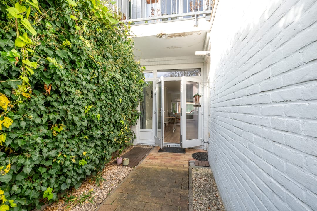 Photo 32 of Morelstraat 65