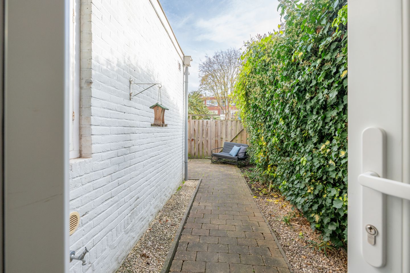 Photo 34 of Morelstraat 65