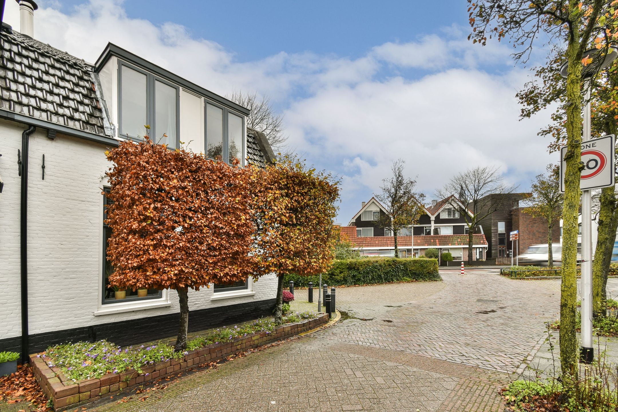 Foto 3 van Valkenburgerweg 2