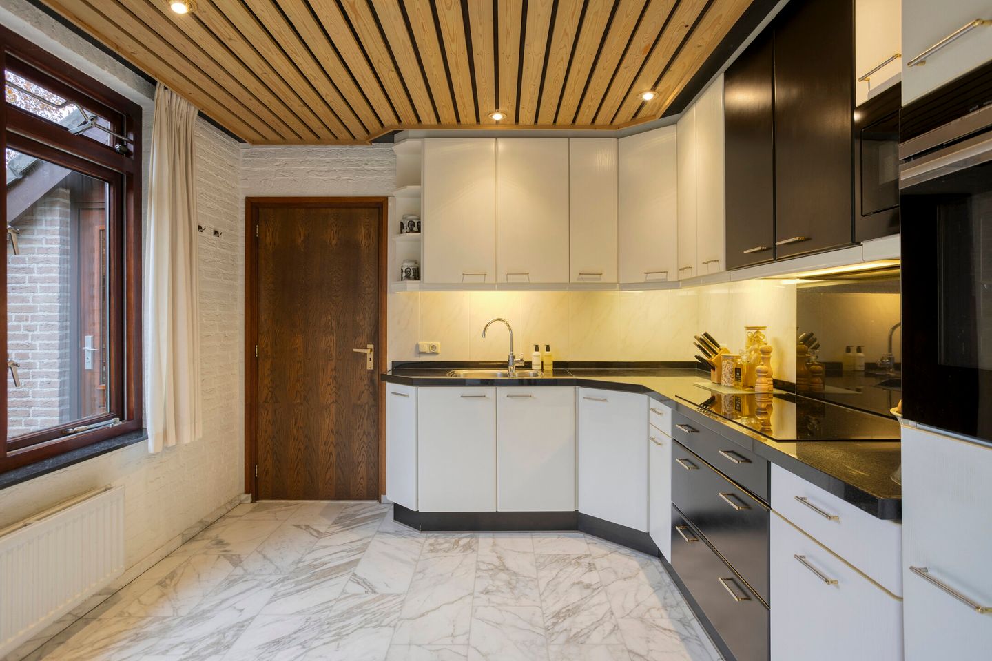 Photo 19 of Mgr. Bannenberglaan 26