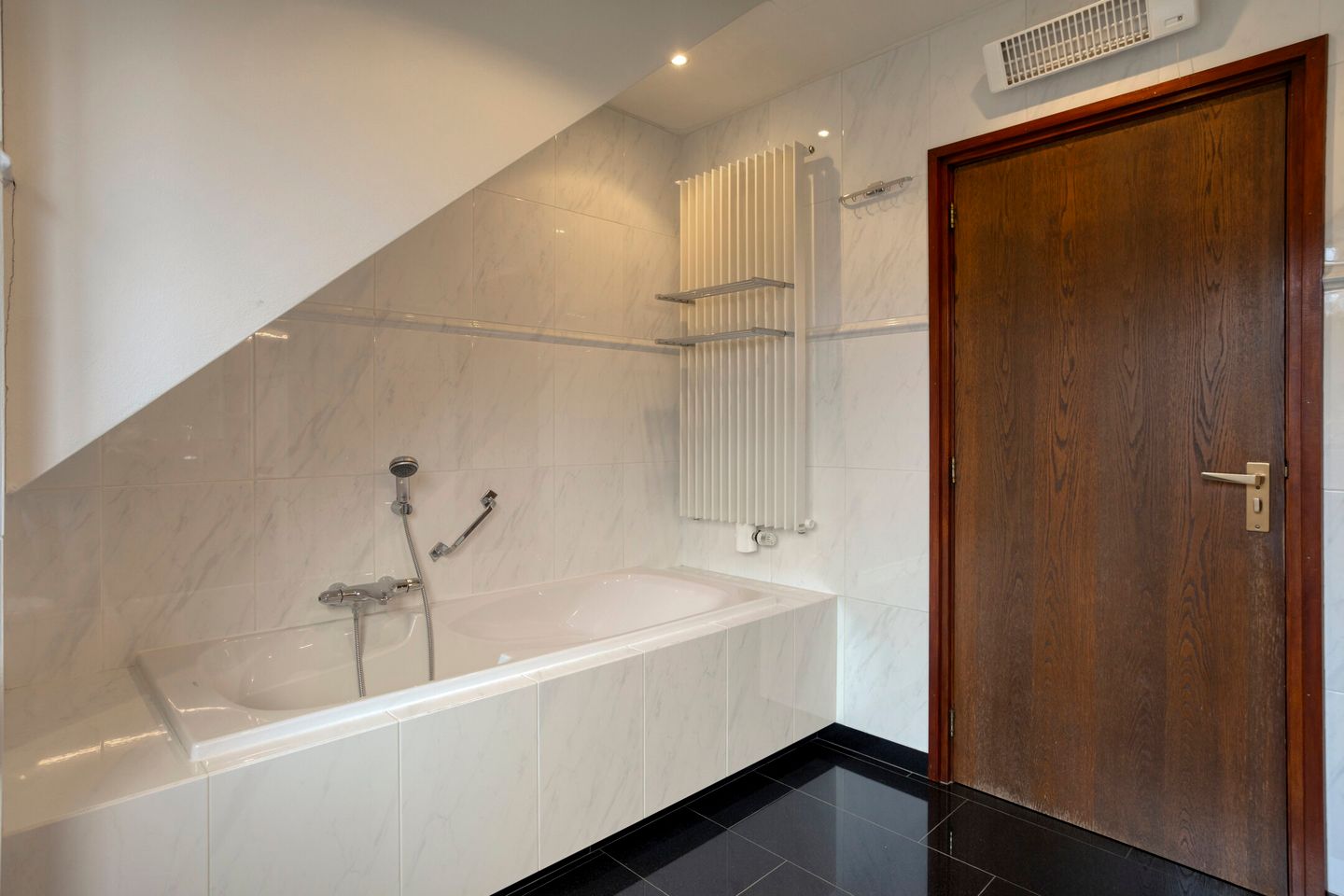 Photo 35 of Mgr. Bannenberglaan 26