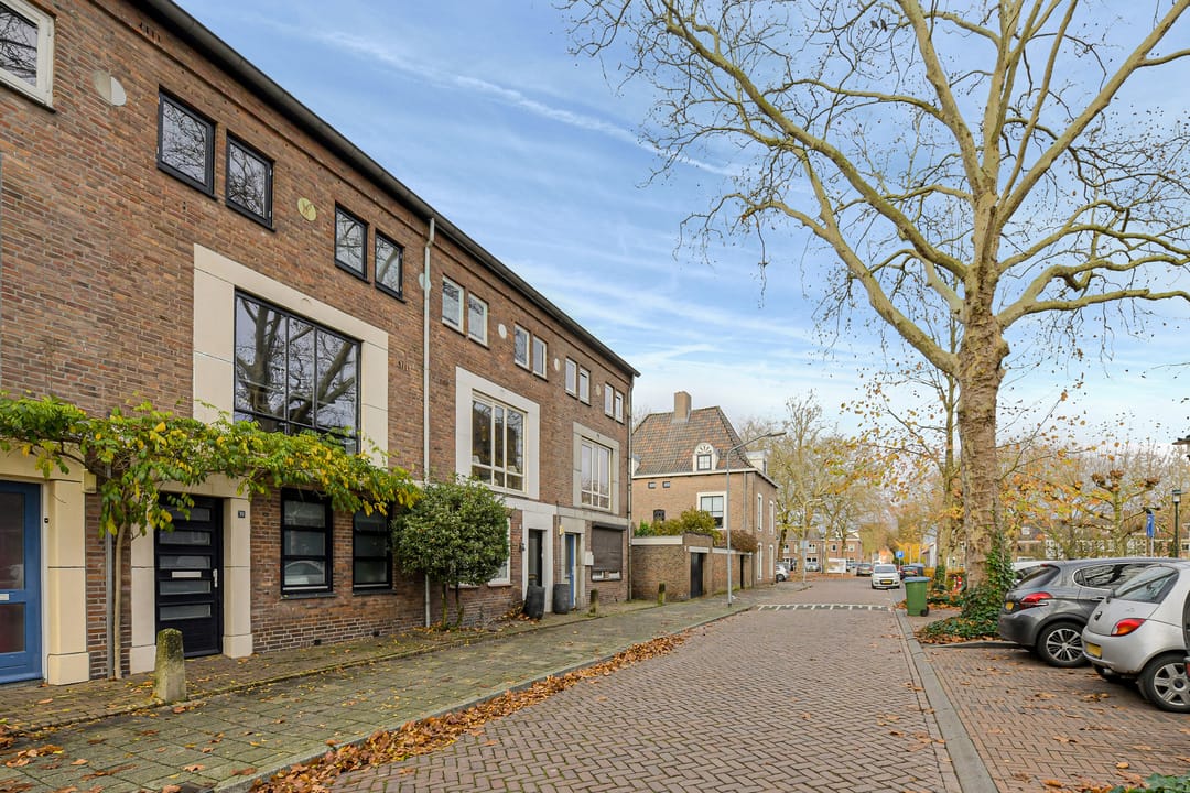 Photo 2 of Heemskerkstraat 8