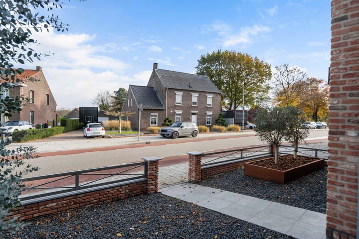 Photo 10 of Dorpstraat 9-A