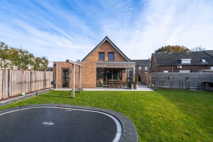 Photo 45 of Dorpstraat 9-A