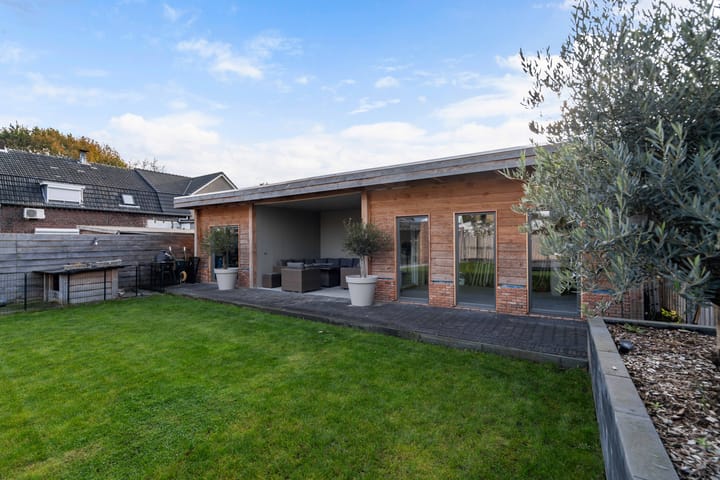 Photo 47 of Dorpstraat 9-A