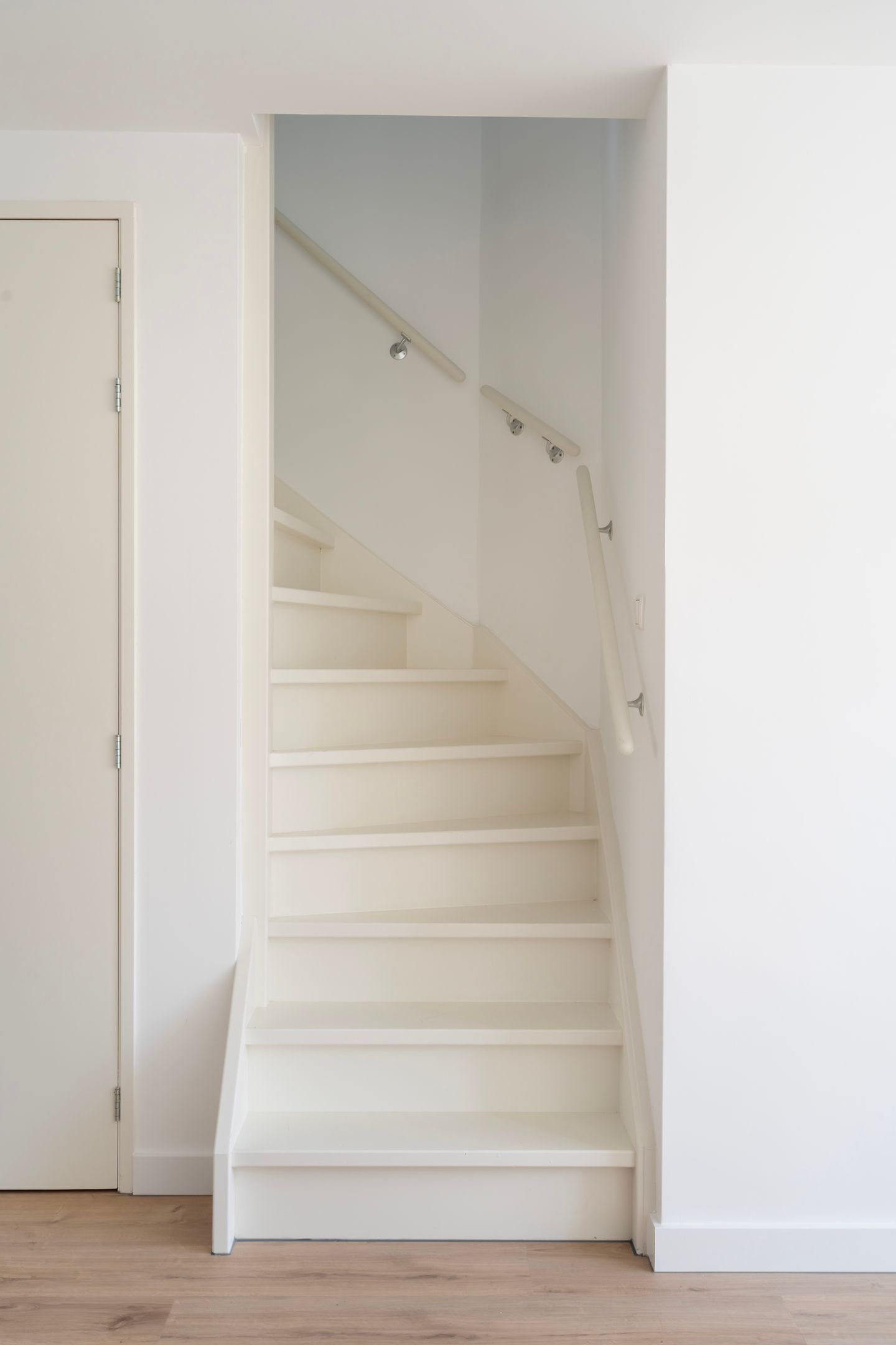 Foto 10 van Middelharnissestraat 16