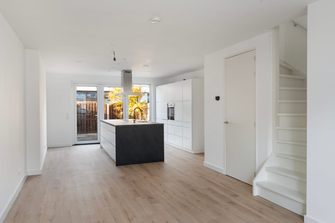 Foto 16 van Middelharnissestraat 16