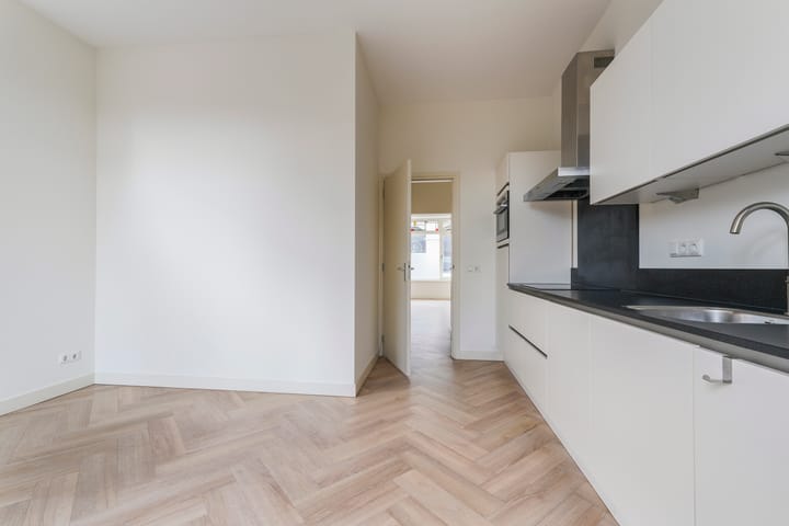 Foto 18 van Wilhelminapark 139-A