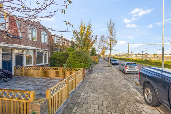 Photo 2 of Boerhaavestraat 63