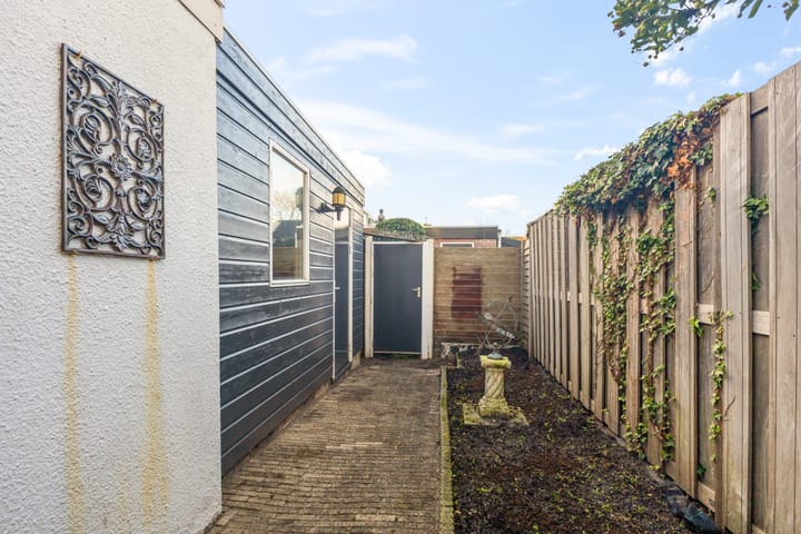 Photo 17 of Boerhaavestraat 63