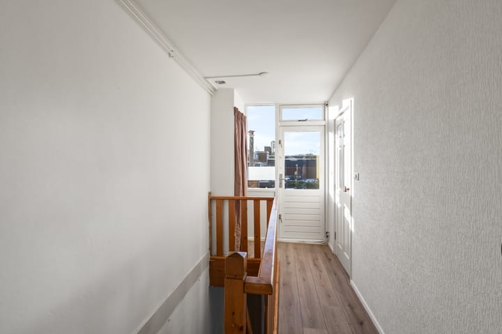 Photo 18 of Boerhaavestraat 63