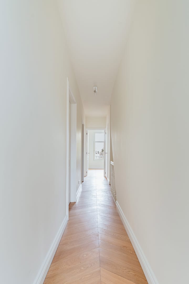 Photo 19 of Emmastraat 15-H