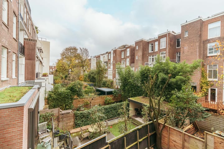 Photo 26 of Emmastraat 15-H