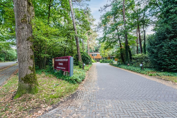 Photo 36 of Koningin Emmalaan 29-28