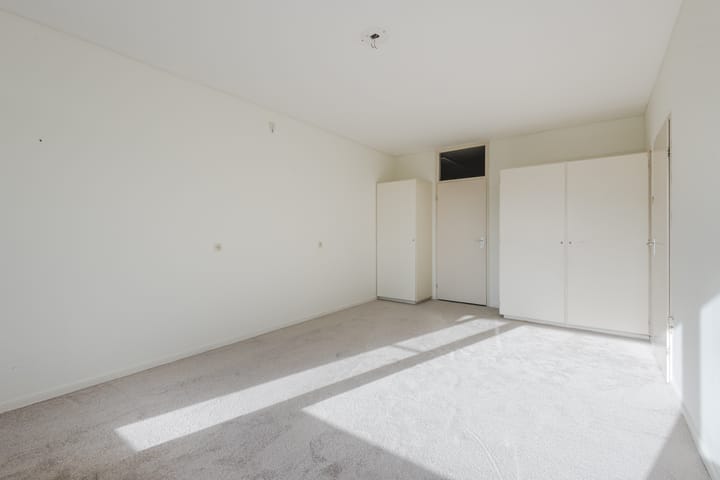 Photo 22 of Koningin Emmalaan 29-28