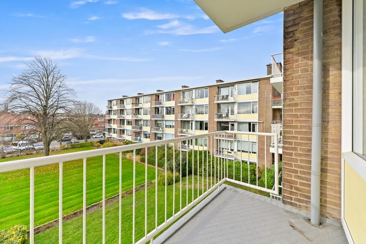 Photo 3 of Prins Hendrikplein 40