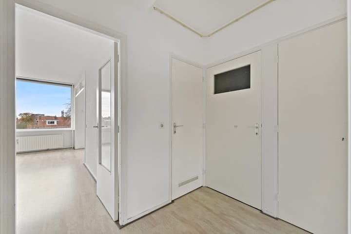 Photo 5 of Prins Hendrikplein 40