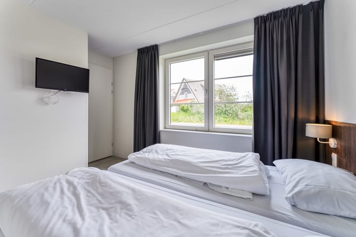 Foto 13 van Zeedijk 24-301