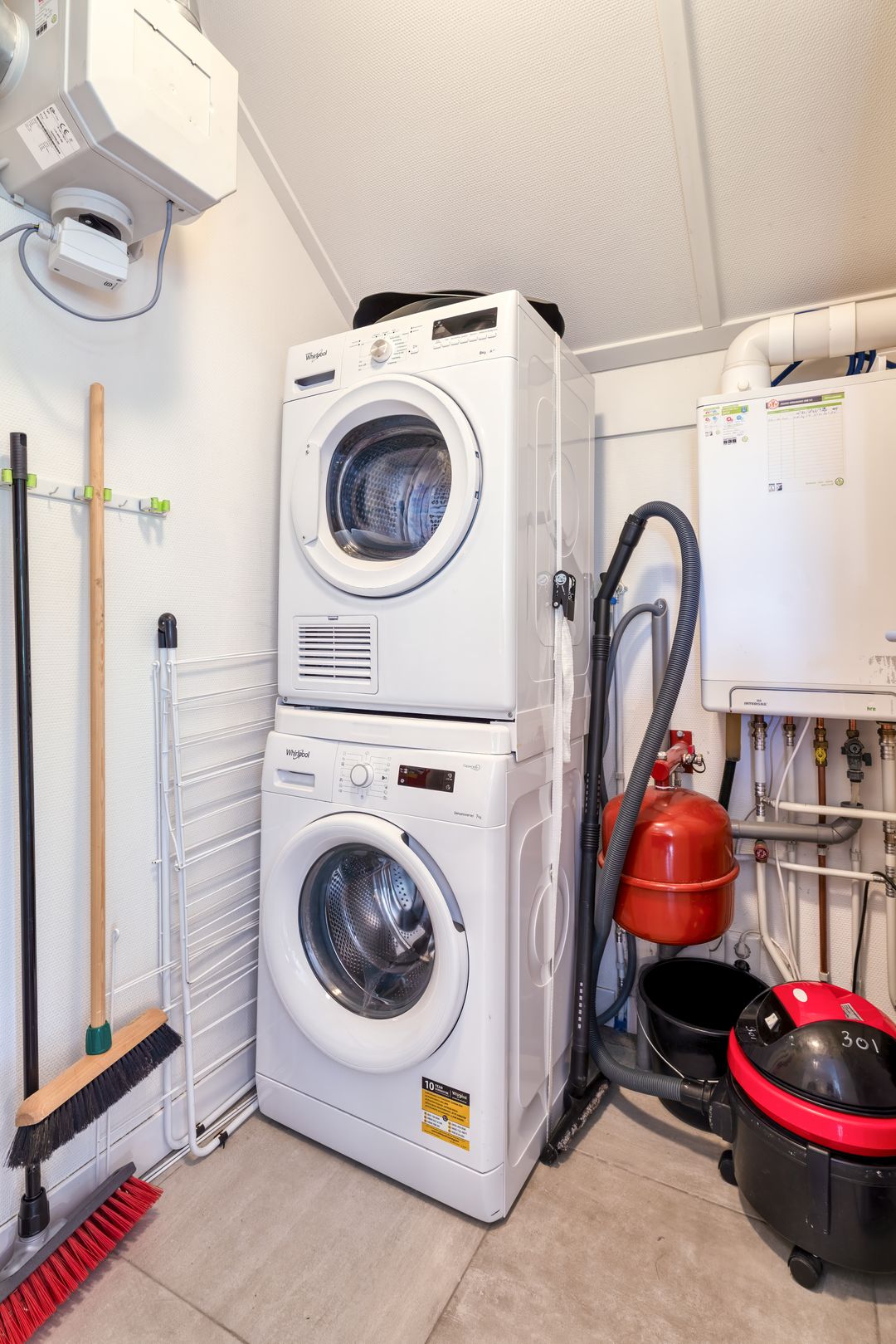 Photo 16 of Zeedijk 24-301