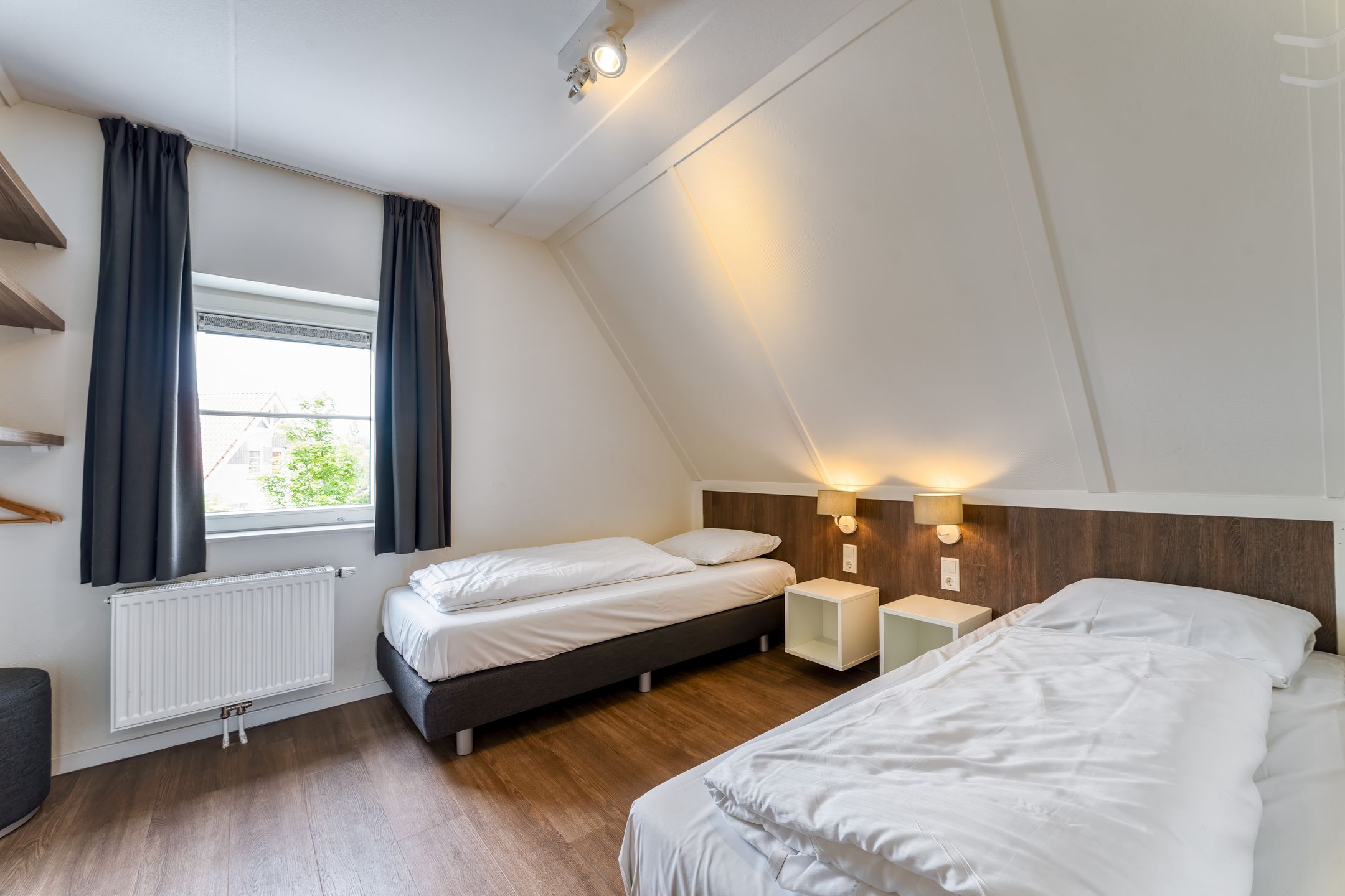 Photo 18 of Zeedijk 24-301