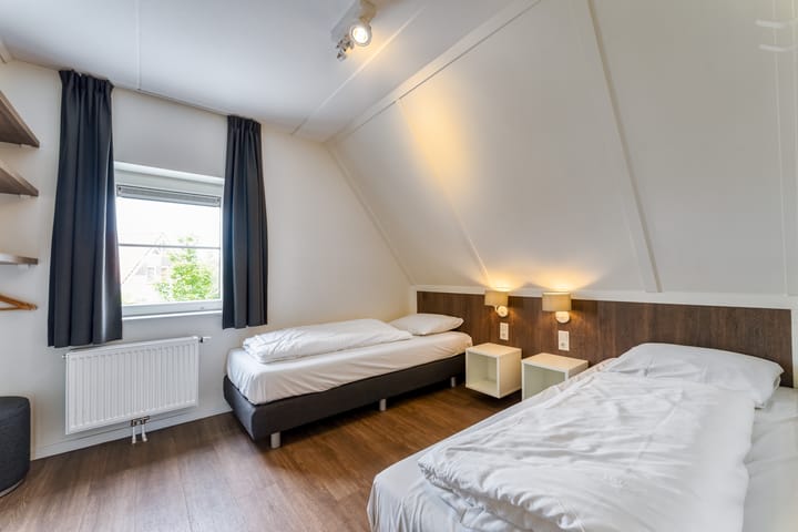 Foto 18 van Zeedijk 24-301