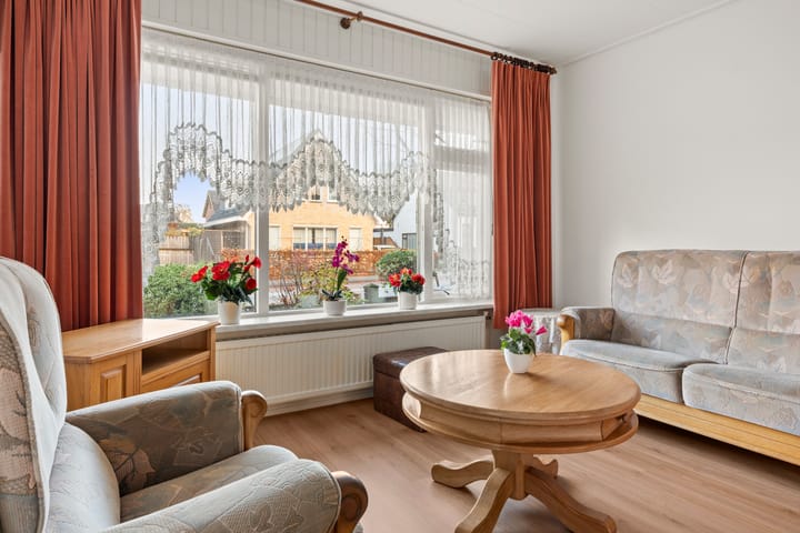 Photo 2 of Molenstraat 27