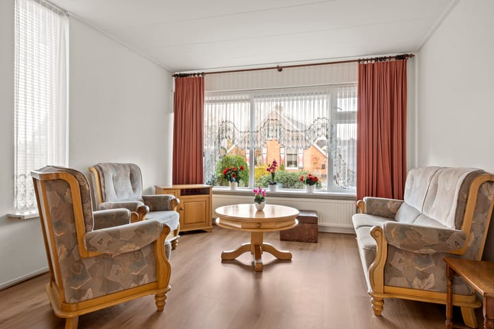 Photo 6 of Molenstraat 27