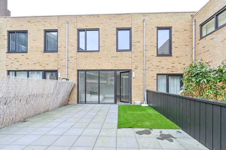 Photo 26 of Clothildestraat 3